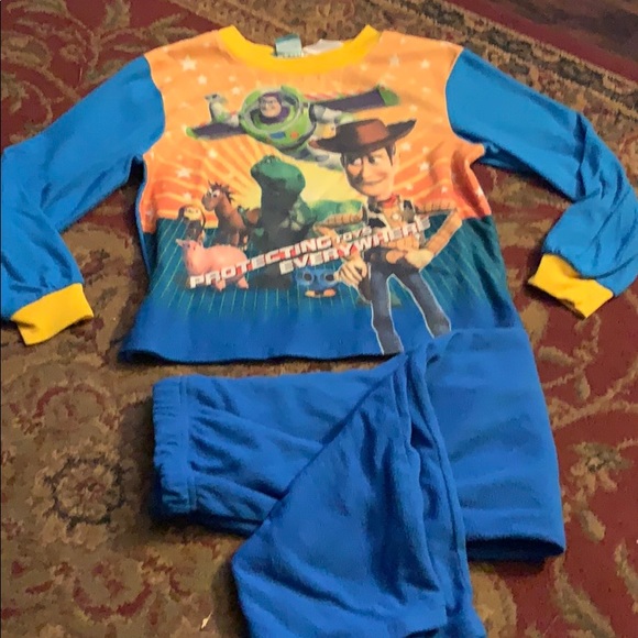 Disney Pixar Toy Story Infant /& Toddler Boys Buzz Lightyear 2pc Clothing Set